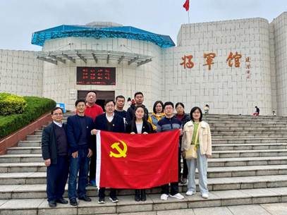说明: C:\Users\Administrator\Desktop\2021年主题党日活动\3.13党日活动照片\微信图片_20210315095552.jpg